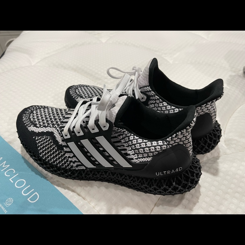 Adidas Ultra4D. Size 9. Brand new. No box.